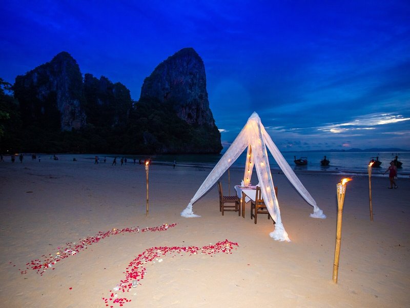 Railay Village Resort & Spa 10 - Beach
