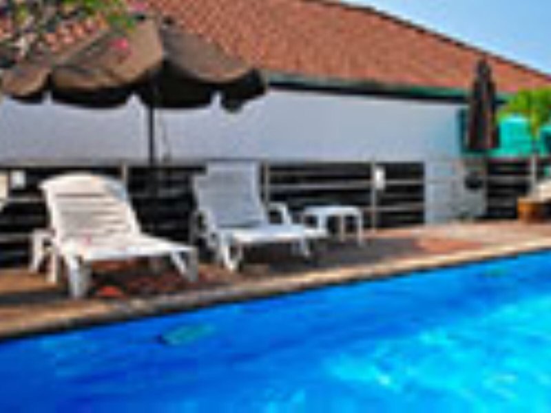 Admiral Suites 5