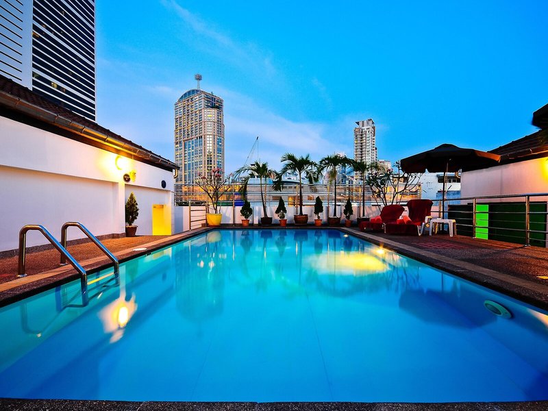 Admiral Suites 6