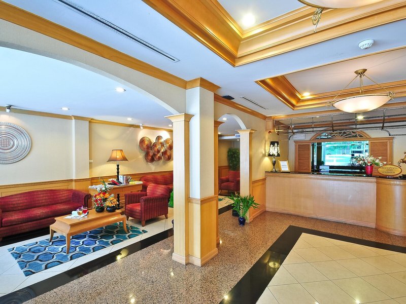 Admiral Suites 9
