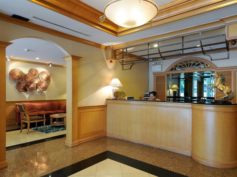 Admiral Suites 12