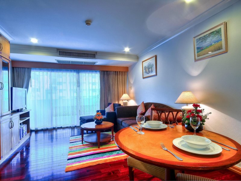 Admiral Suites 16