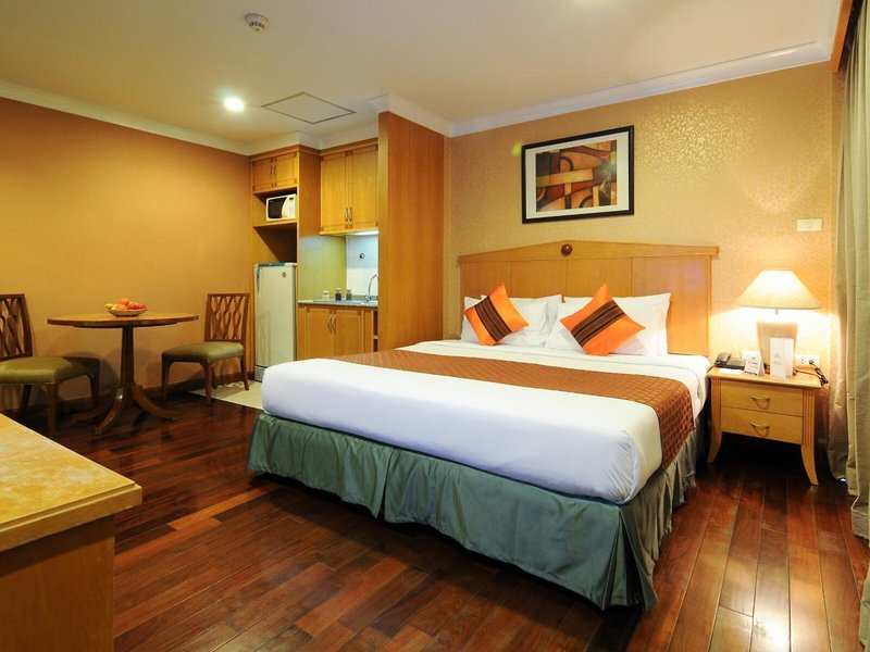 Admiral Suites 30