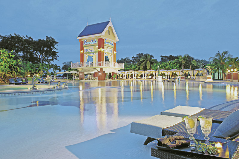 Sandals Ochi 8
