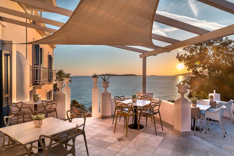 Aneroussa Beach Hotel 3