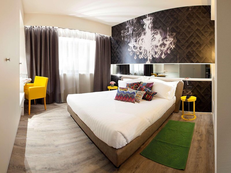 Albavilla Hotel & Co. 22 - Room Example