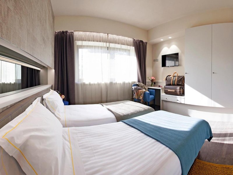 Albavilla Hotel & Co. 23 - Room Example