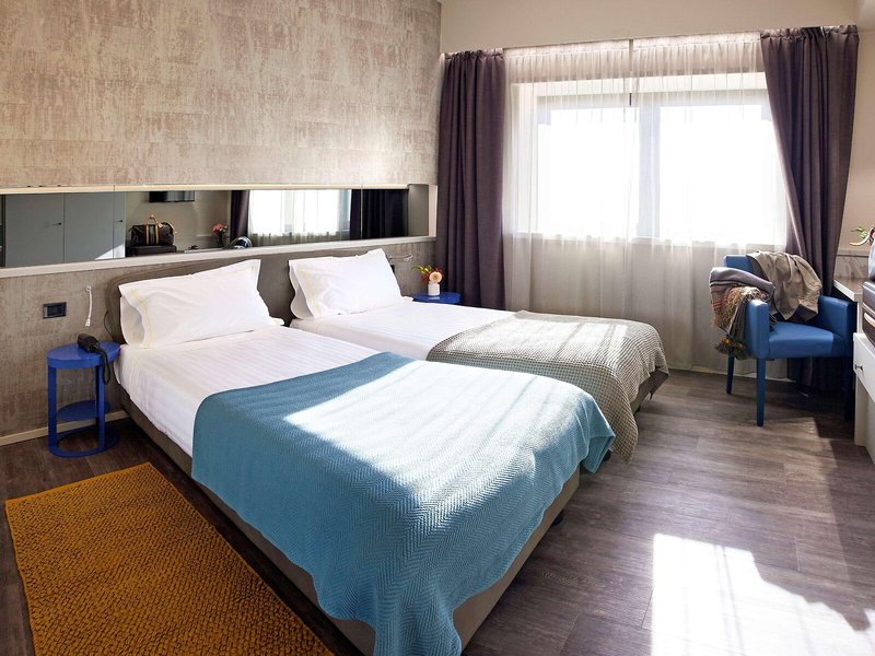 Albavilla Hotel & Co. 27 - Room Example