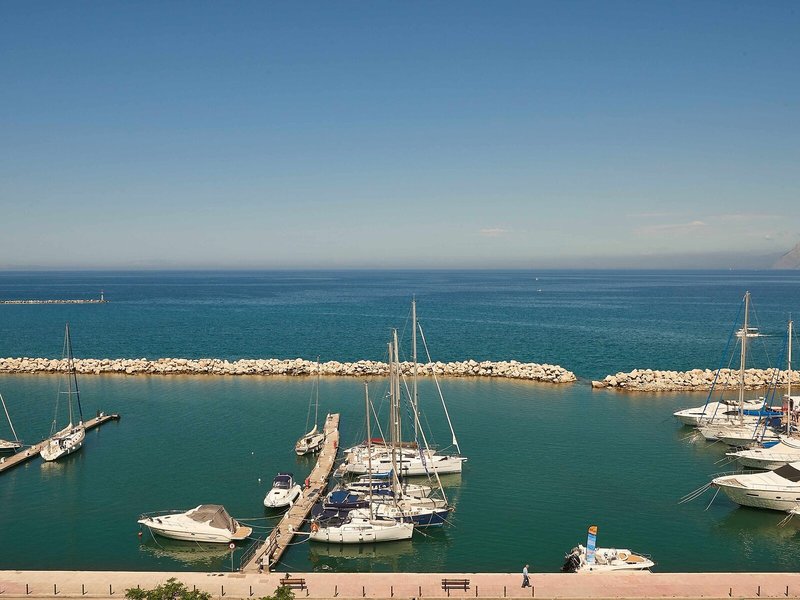 Moxy Patra Marina 7
