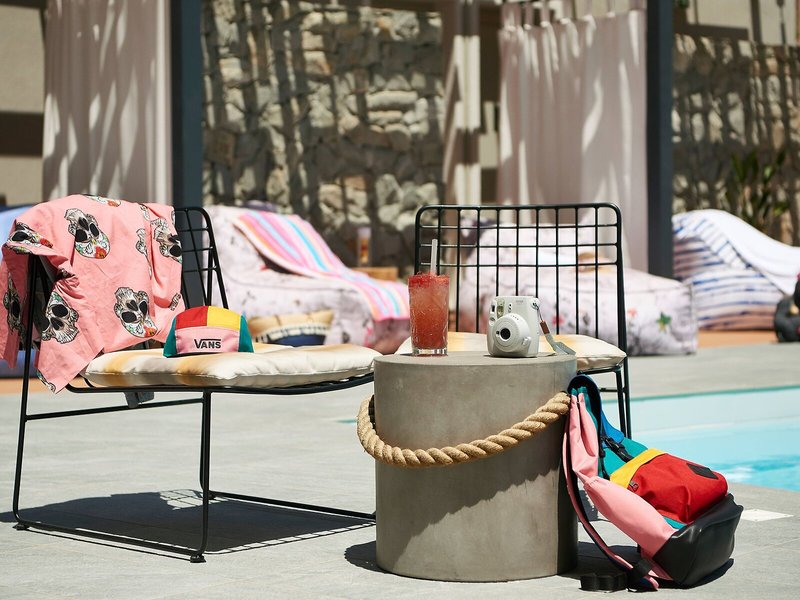 Moxy Patra Marina 21