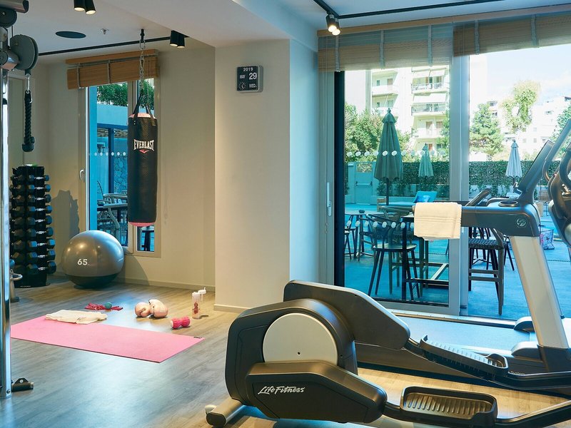 Moxy Patra Marina 28