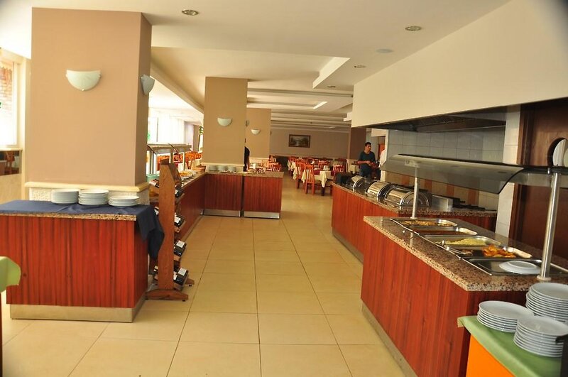 Cinar Family Suite Hotel 13