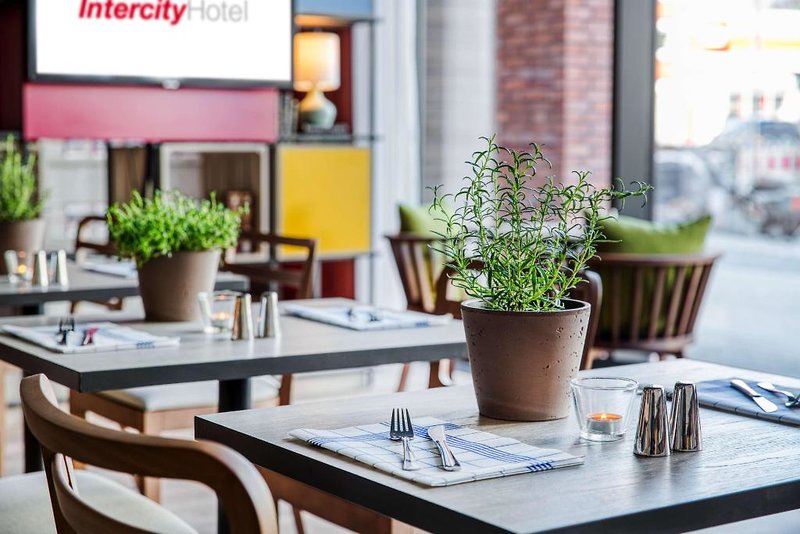 IntercityHotel Hamburg-Barmbek 8