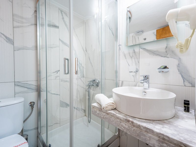 Milonas House Apartments 48