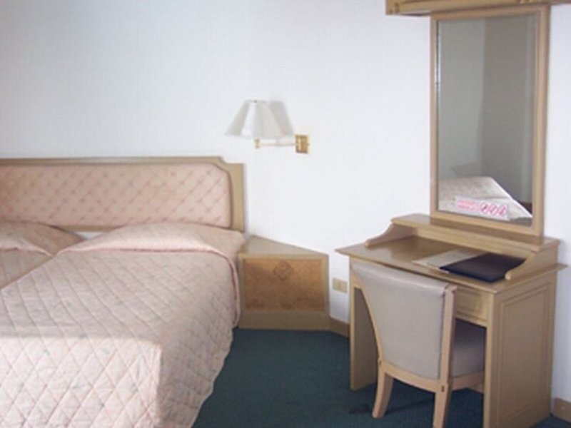 City Beach Resort 22