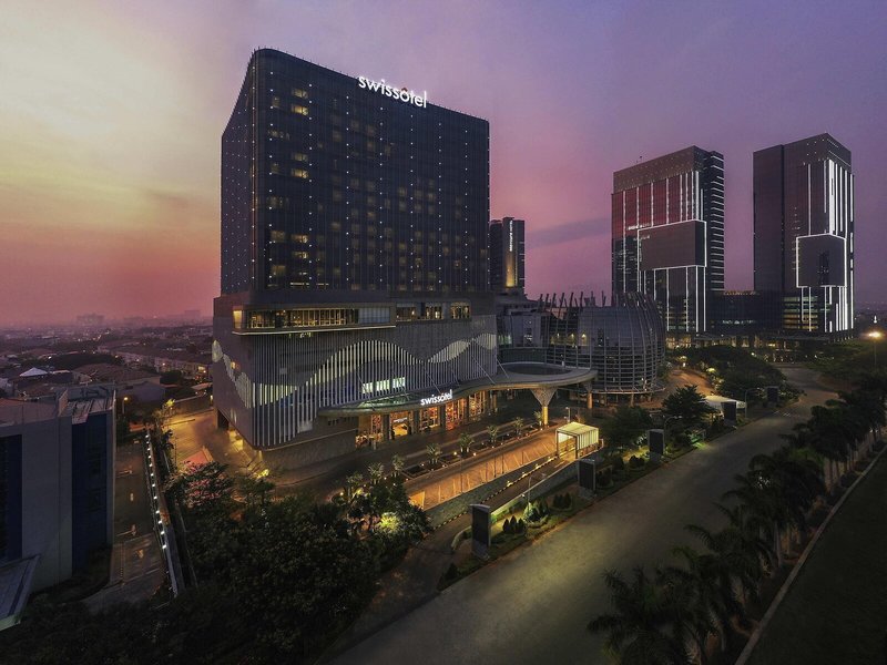 Swissotel Jakarta PIK Avenue 1