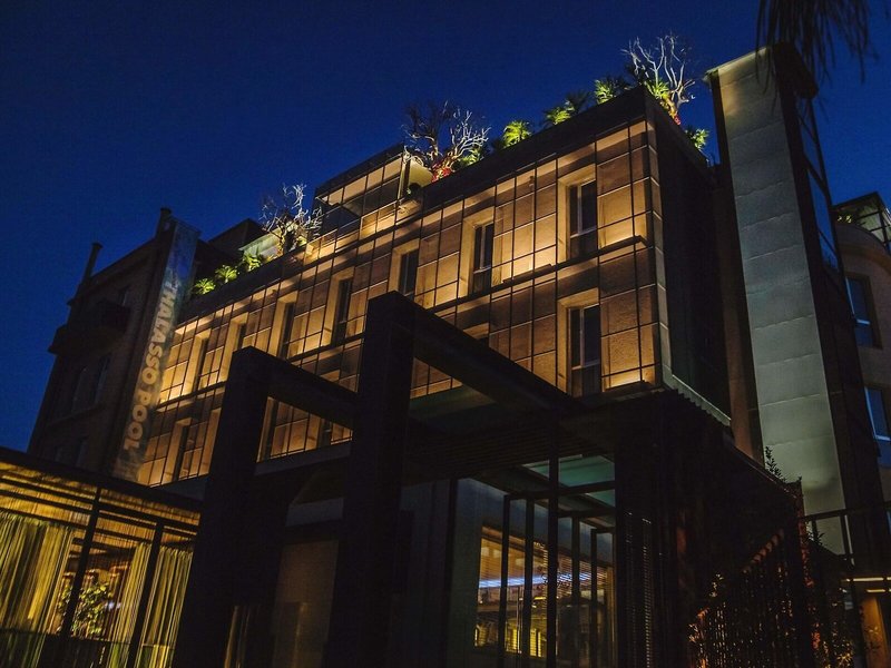 Una Hotel One 1