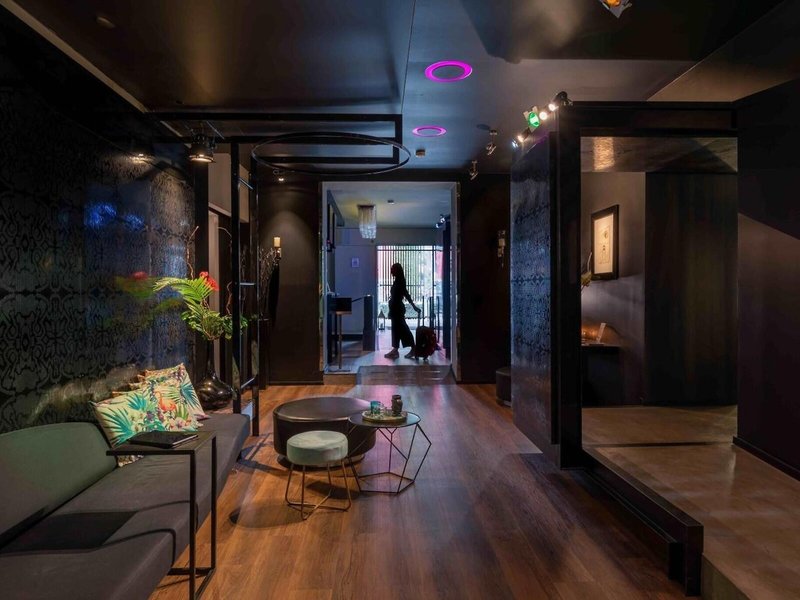 Una Hotel One 12