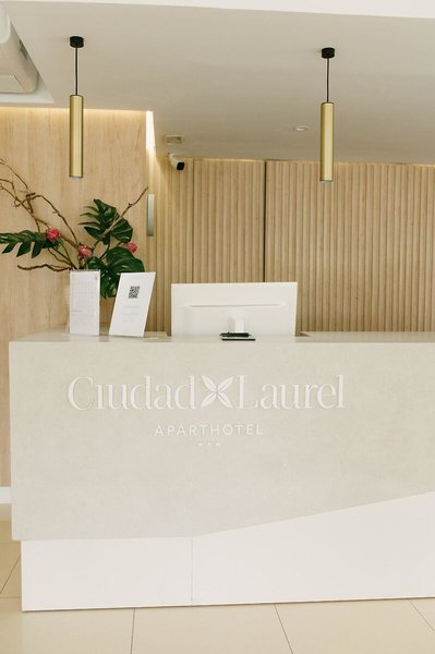 Aparthotel Ciudad Laurel 3