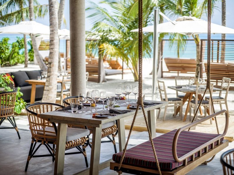 InterContinental Maldives Maamunagau Resort 8