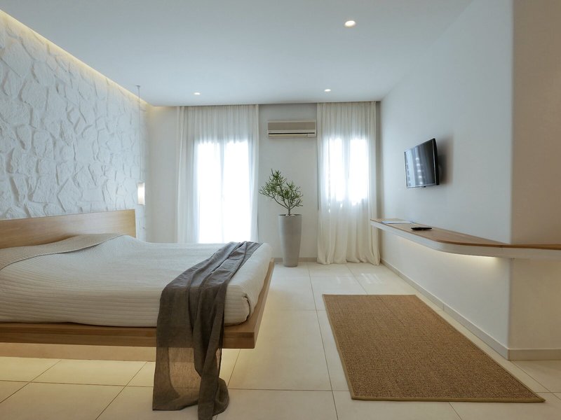 Andronikos Hotel 41