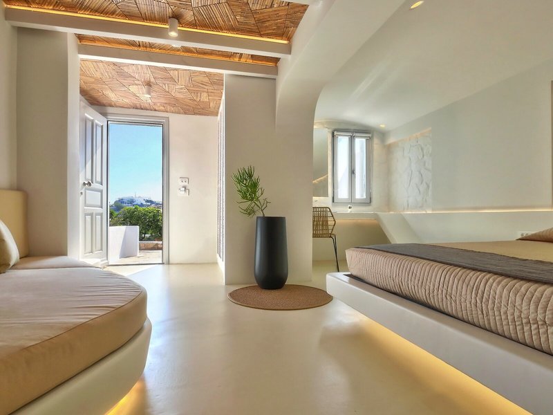 Andronikos Hotel 42