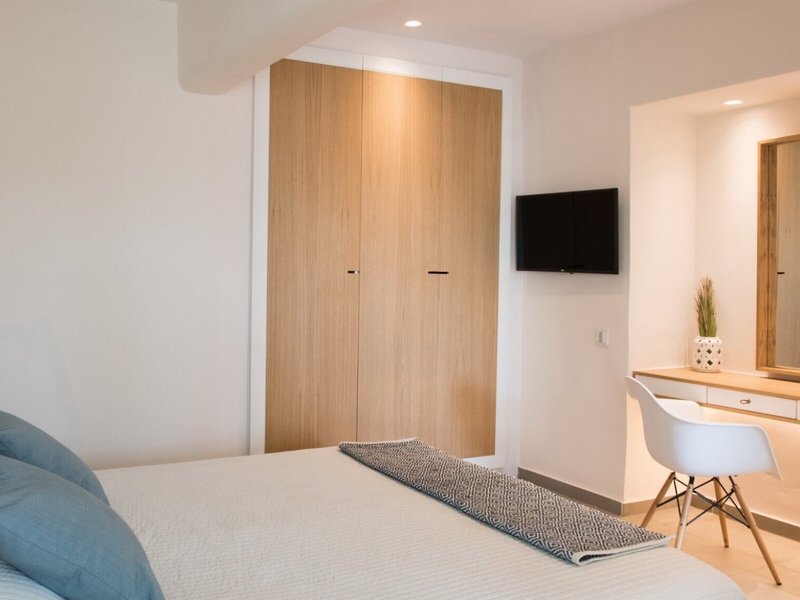 Andronikos Hotel 44