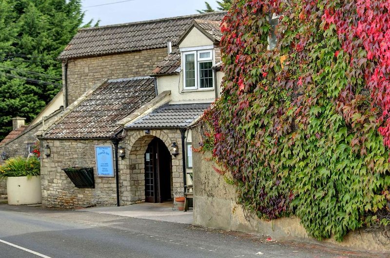 Best Western The Compass Inn