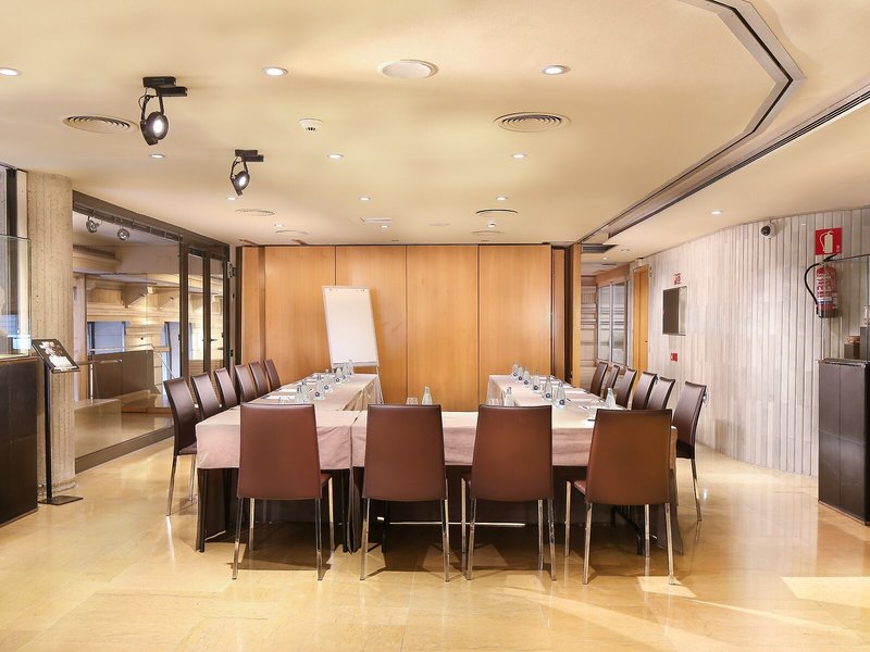 Claris Hotel & Spa GL 19