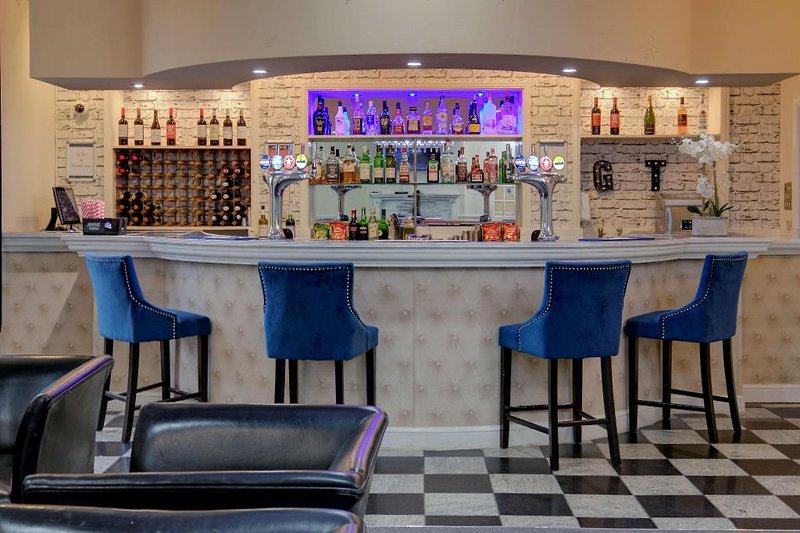 The Jephson Hotel; BW Signature Collection 5