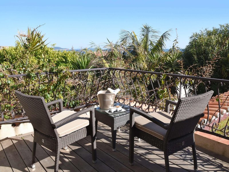 Best Western Plus La Corniche 8