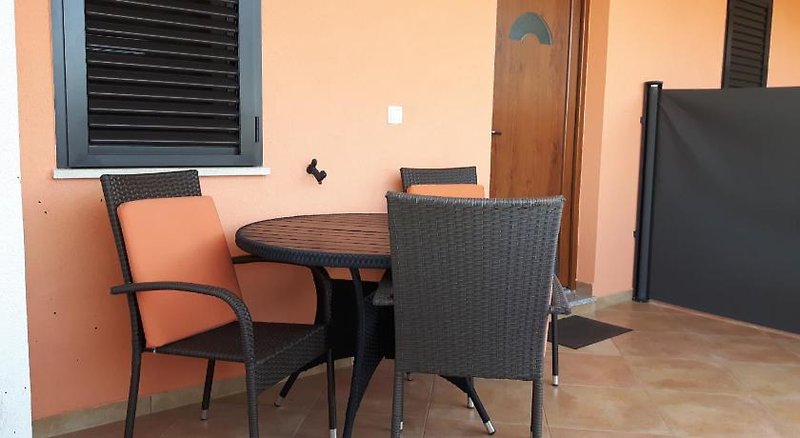 Apartments & Rooms Villa Adamovic