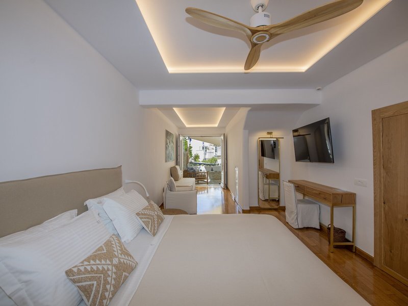 Elena Hotel 20