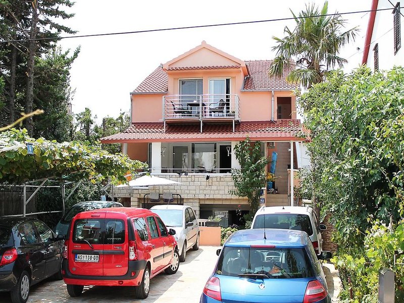 Apartments Markov 5