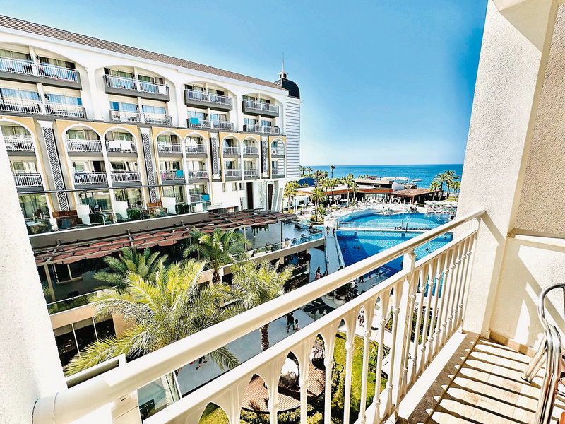 Kirman Sidera Luxury Resort & Spa 4