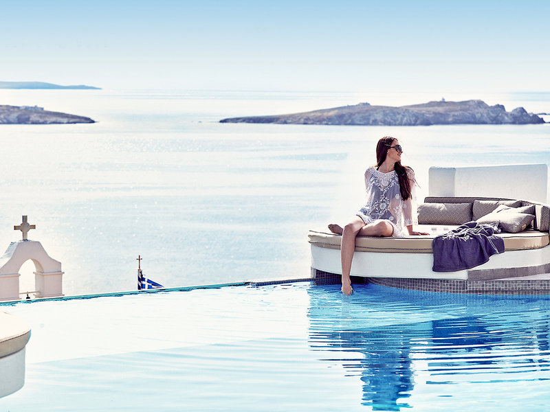 Absolut Mykonos Suites & More 1