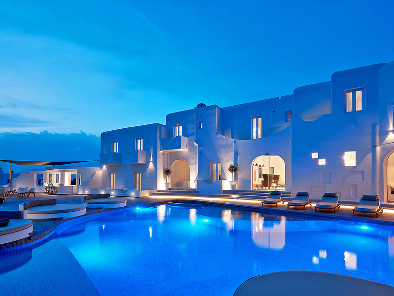 Absolut Mykonos Suites & More 2