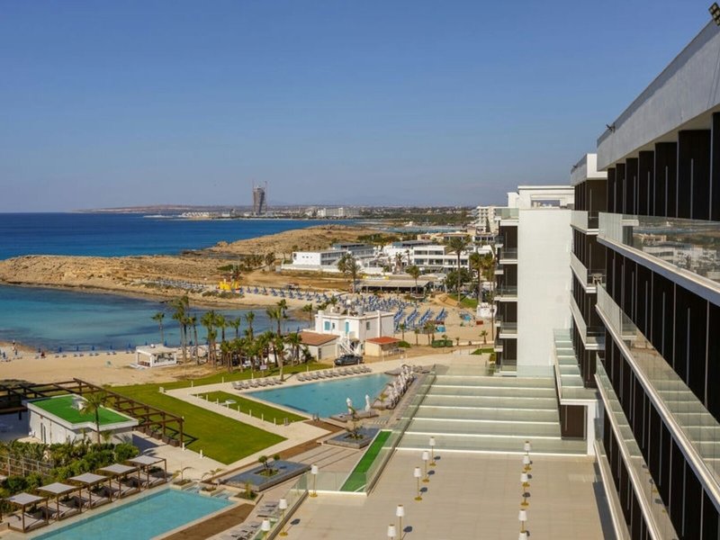 Chrysomare Beach Hotel & Resort 19