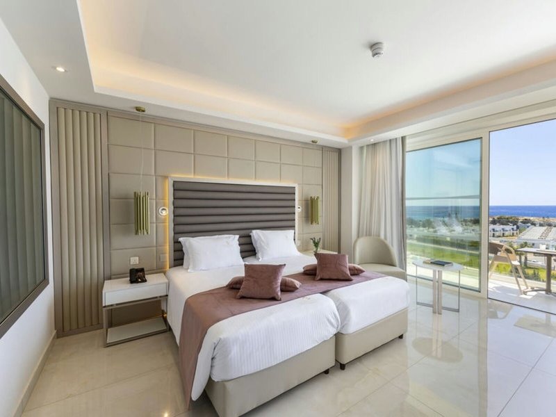 Chrysomare Beach Hotel & Resort 49