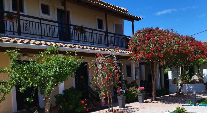 Mirsini Apartments 2