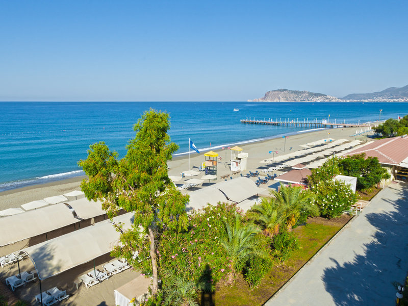 Club Paradiso Hotel & Resort 8