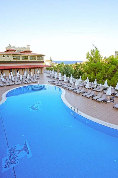 Club Paradiso Hotel & Resort 13