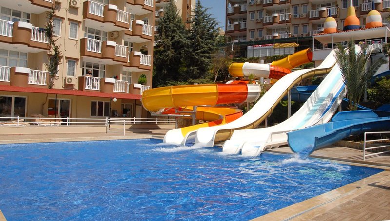 Club Paradiso Hotel & Resort 7