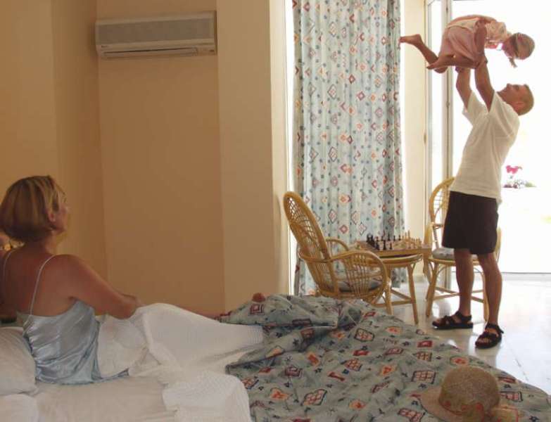 Club Paradiso Hotel & Resort 9