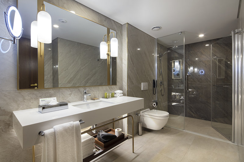 DoubleTree by Hilton Antalya City Centre 8