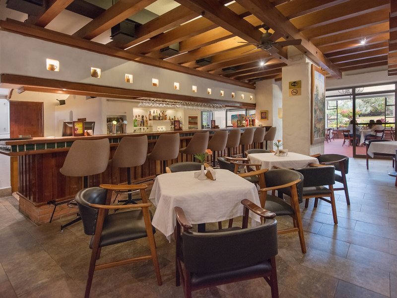 Hotel Bougainvillea 19