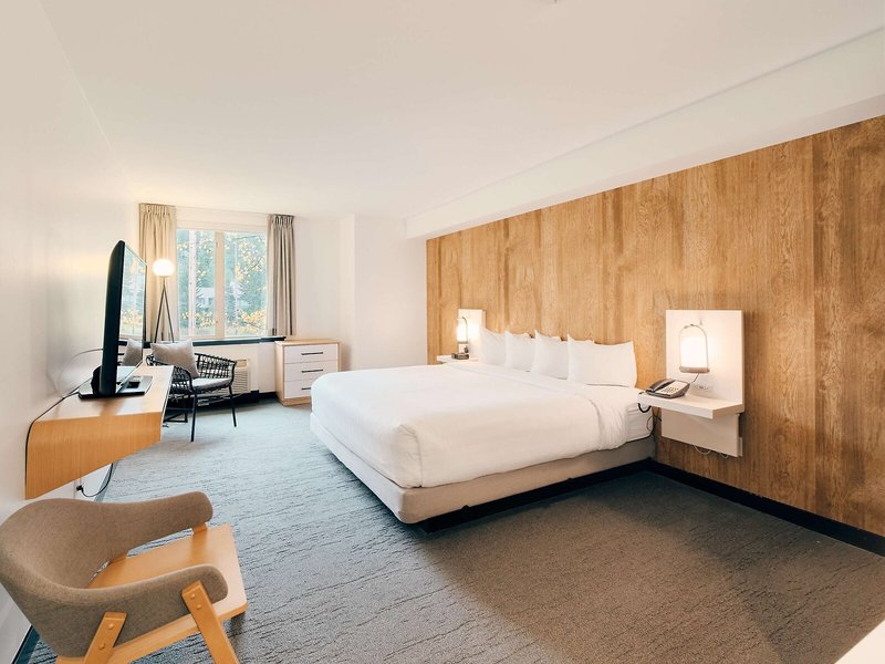 Aava Hotel Whistler 33