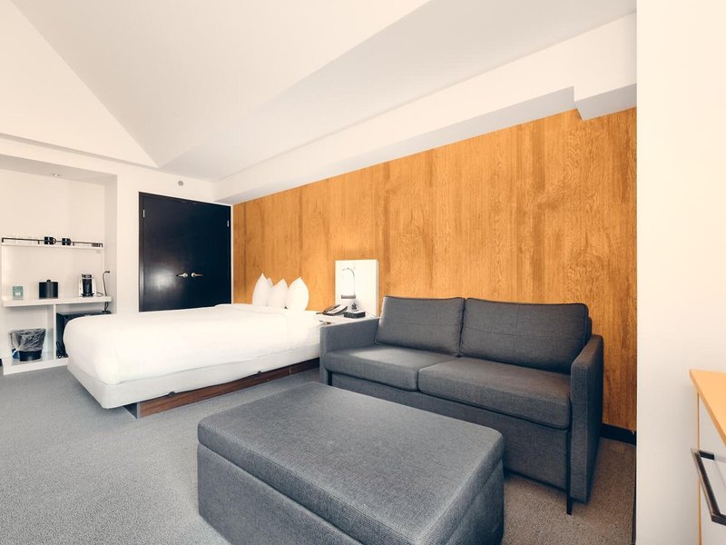 Aava Hotel Whistler 38