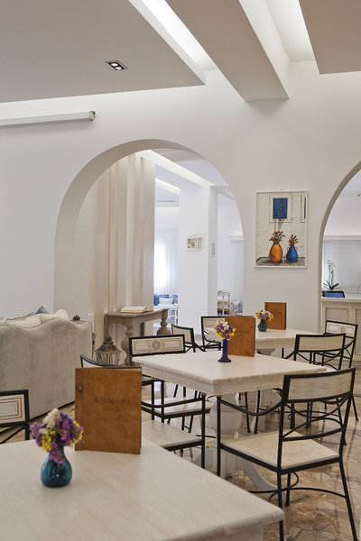 Kamari Hotel 16
