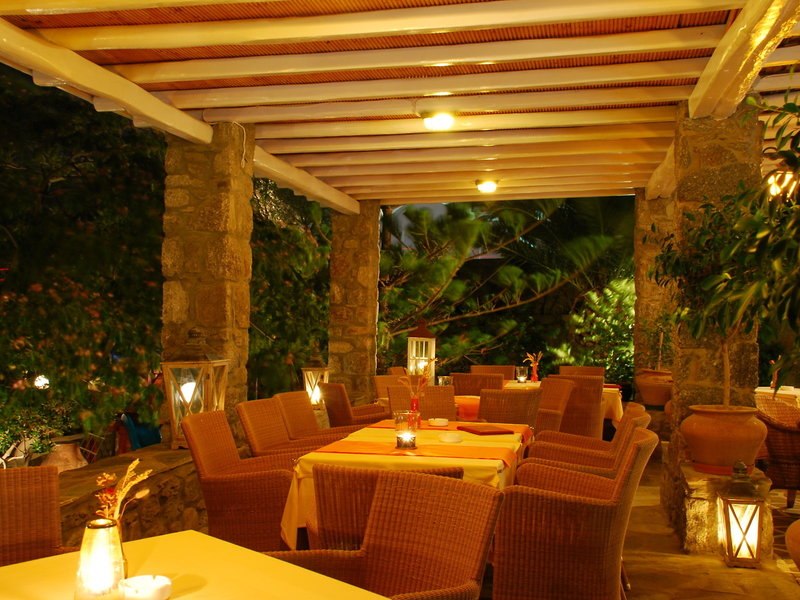 Kamari Hotel 17